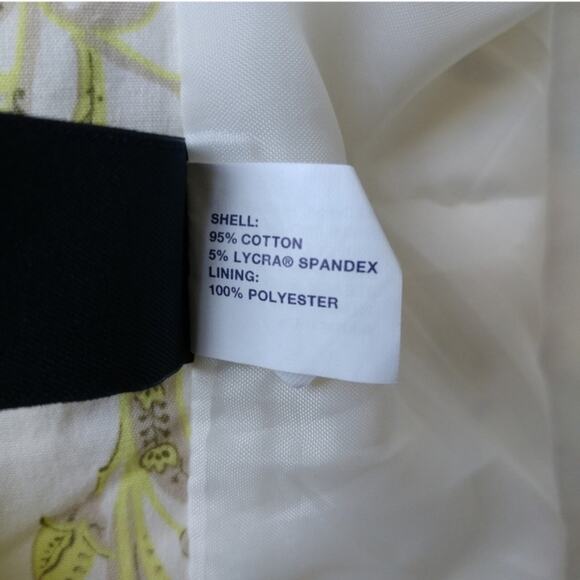 GAP Floral A-Line Skirt Size 2 - Picture 5 of 6